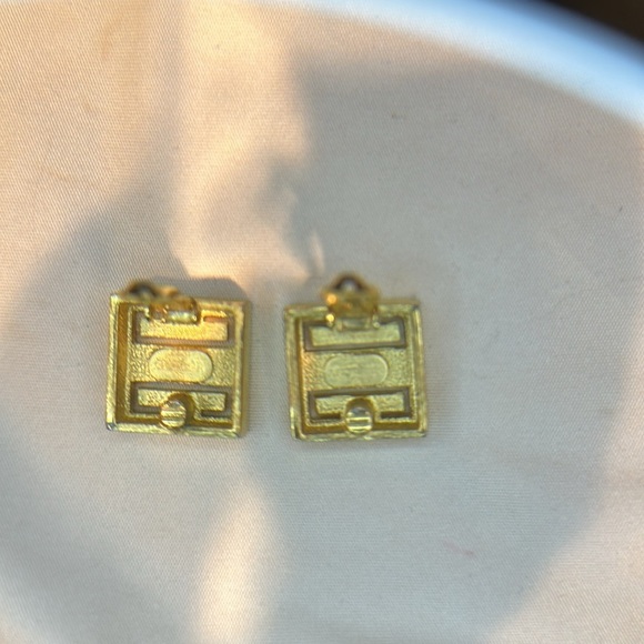 Givenchy Clip-On Earrings - Picture 4 of 7